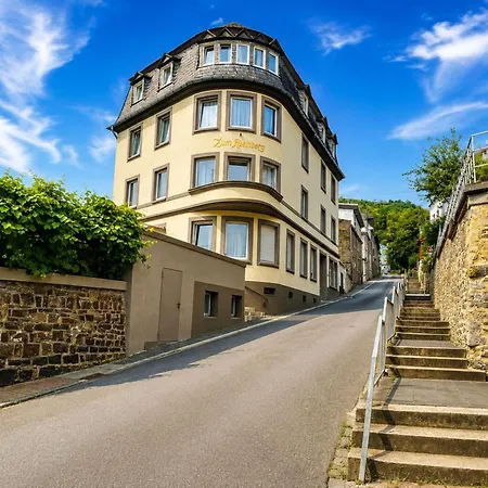 Zum Rheinberg Apartment