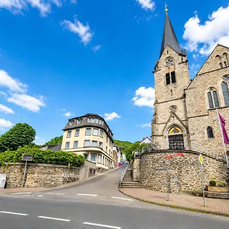 Zum Rheinberg Braubach